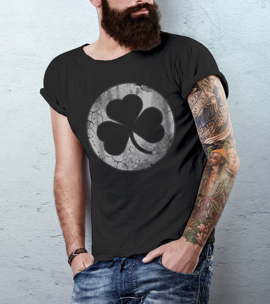 Vintage Shamrock Circle St Patty's Day Grunge T-Shirt