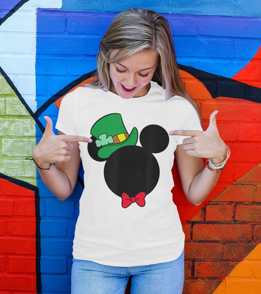 Disney Mickey Mouse St. Patrick's Day Irish Icon With Green Hat And Bow Tie T-Shirt