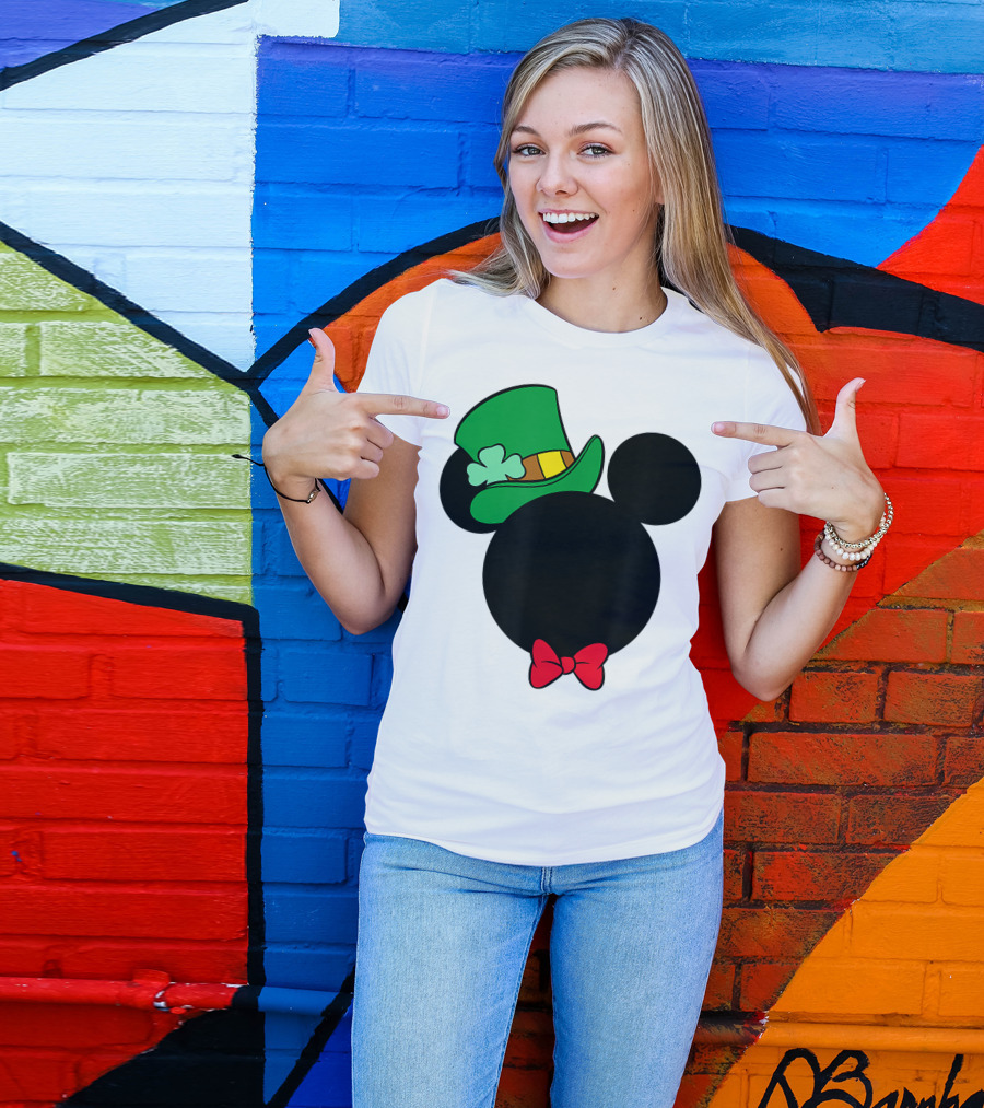Disney Mickey Mouse St. Patrick's Day Irish Icon With Green Hat And Bow Tie T-Shirt