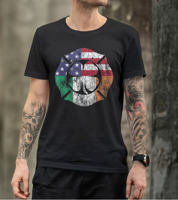 Firefighter St. Patrick's Day Shamrock With Irish And American Flag Colors T-Shirt