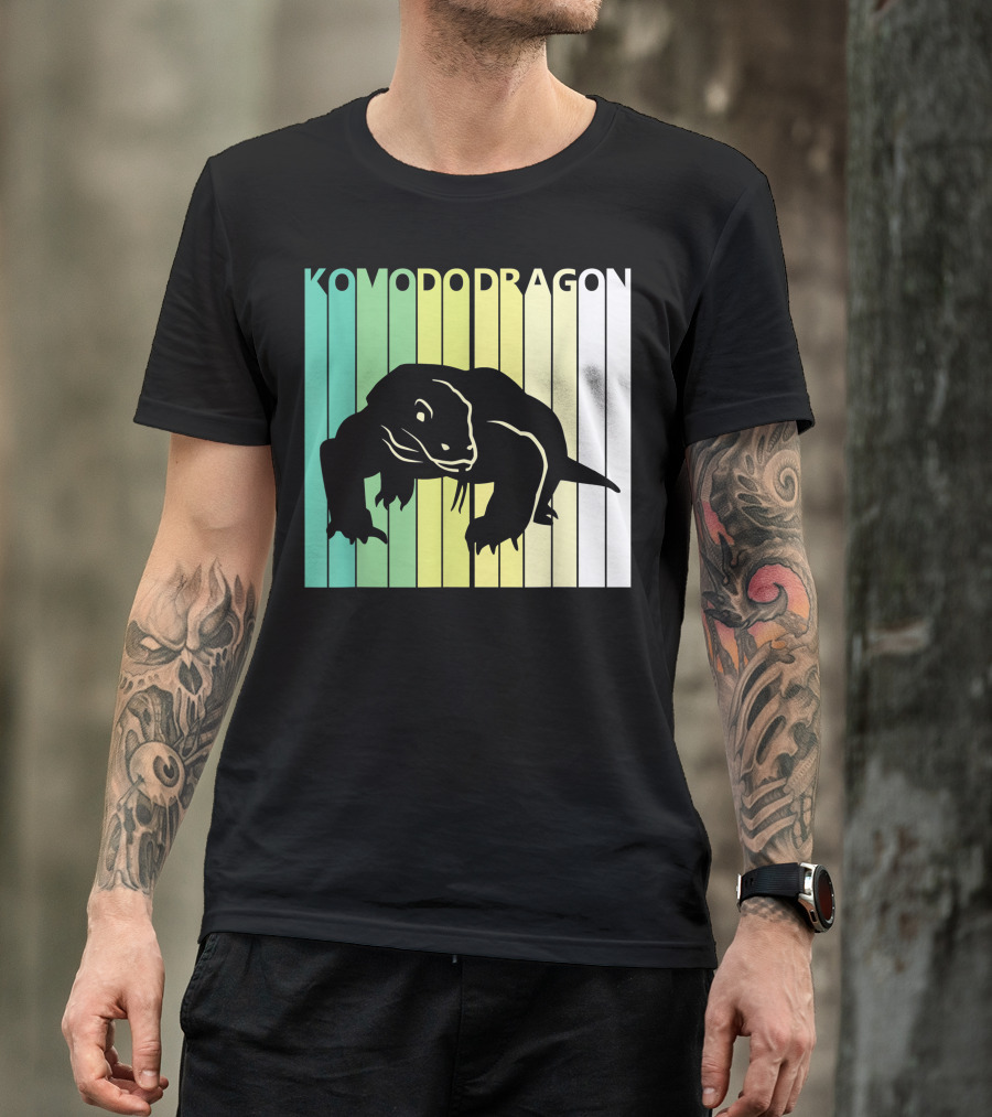 Komodo Dragon Wild Animal Stripes T-Shirt