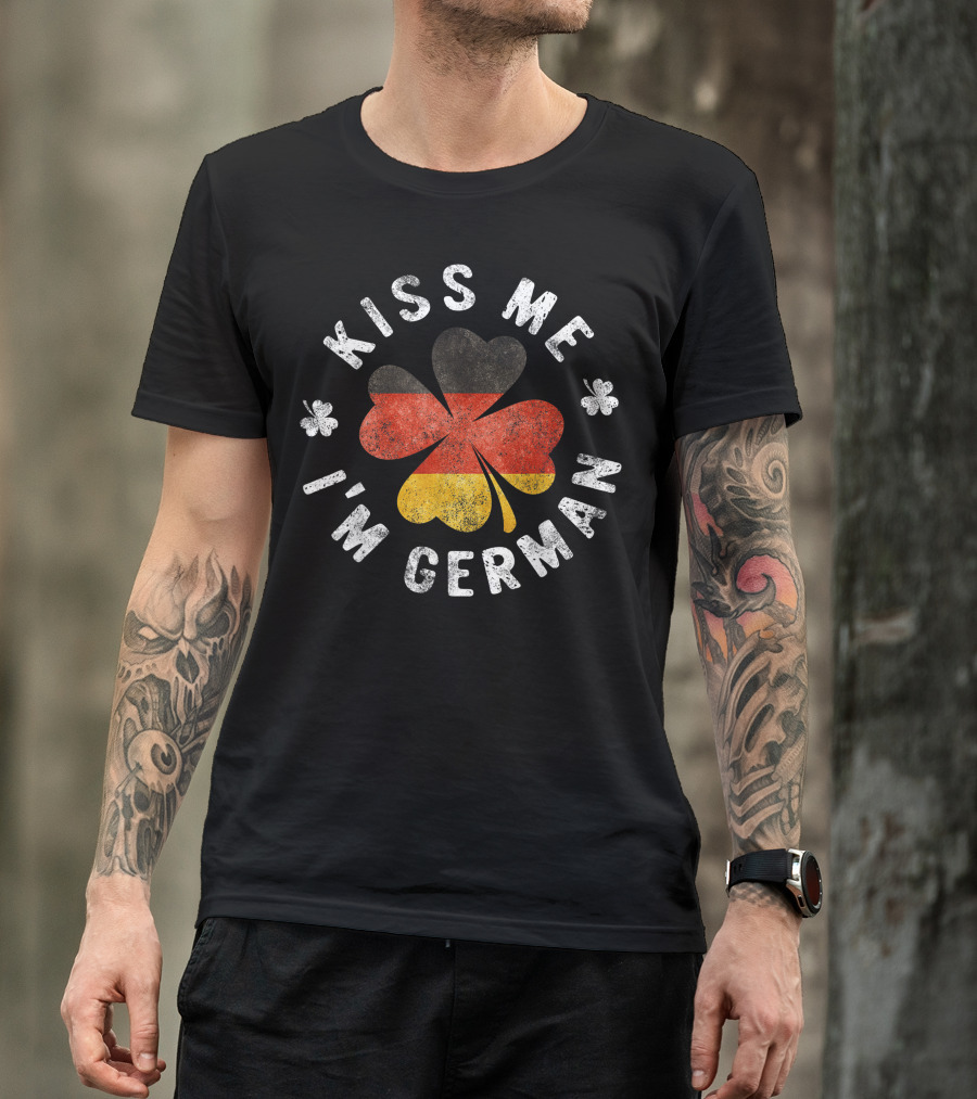 Kiss Me I'm German St. Patrick's Day Shamrock Germany T-Shirt