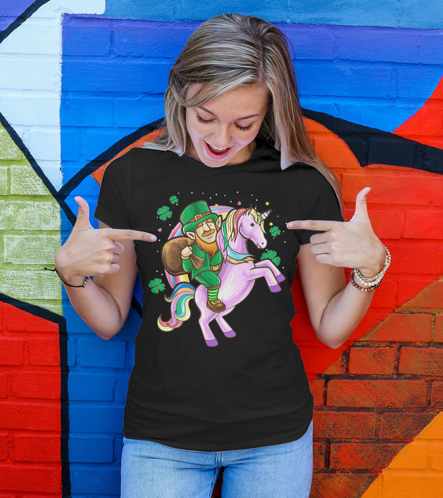 Leprechaun Riding A Unicorn St. Patrick's Day Fun With Shamrocks T-Shirt