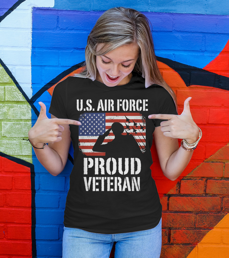 U.S. Air Force Proud Veteran Saluting Fighter Jets American Flag T-Shirt