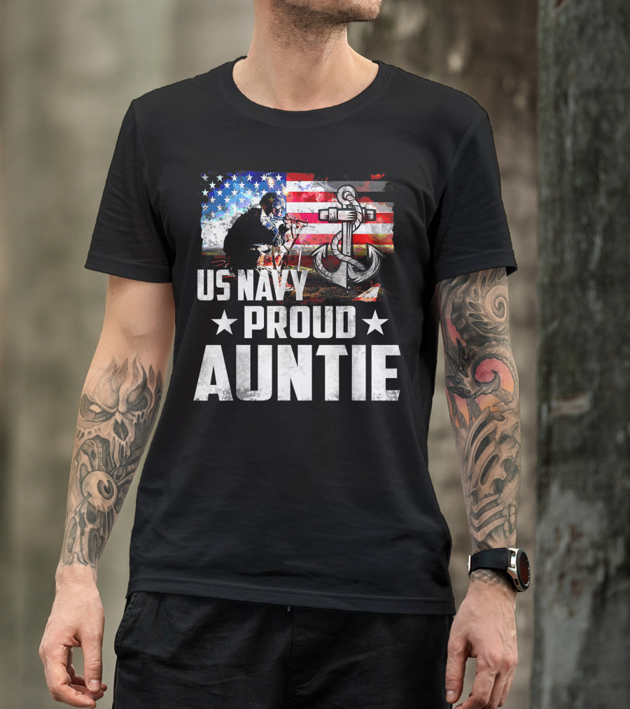 US Navy Proud Auntie With American Flag And Anchor Symbols T-Shirt