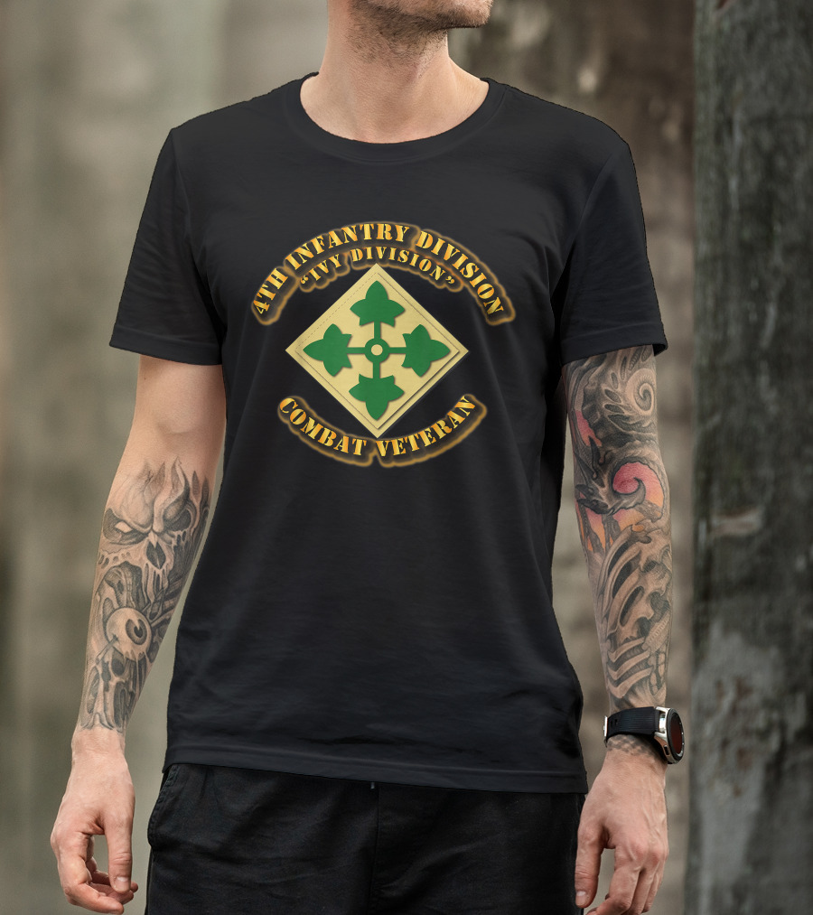 4Th Infantry Division Ivy Division Combat Veteran T-Shirt