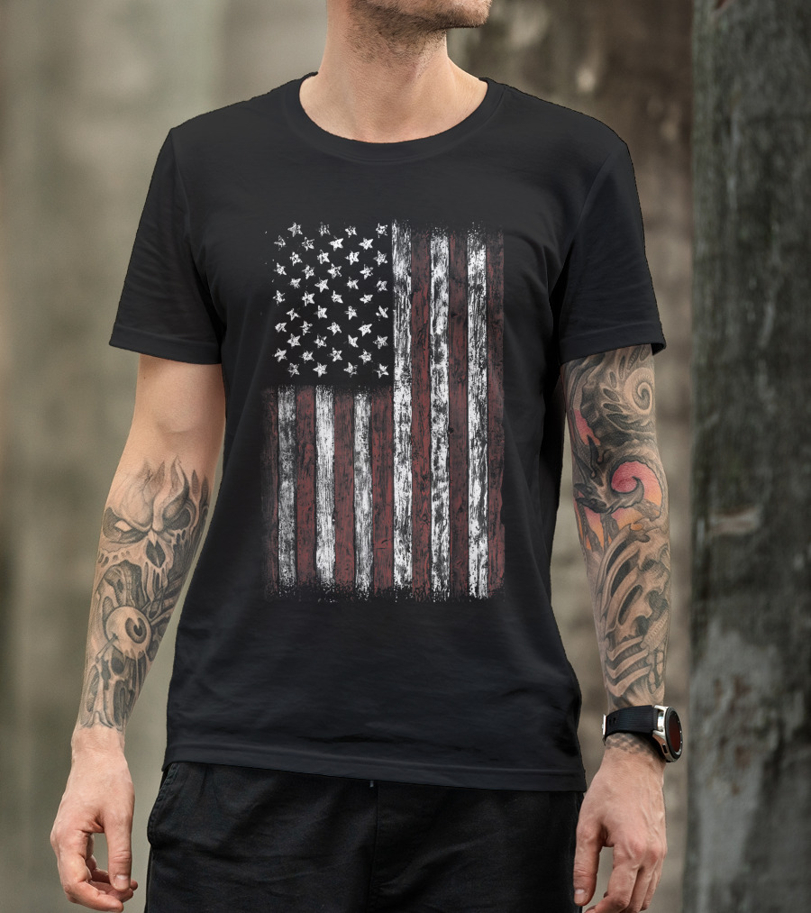 Vintage American Flag Distressed US Patriot War Veteran T-Shirt