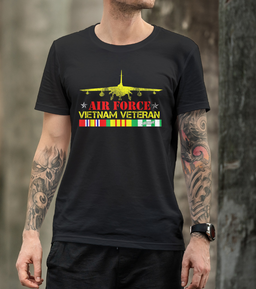 Air Force Vietnam Veteran B-52 Bomber With Service Medals And Stars T-Shirt