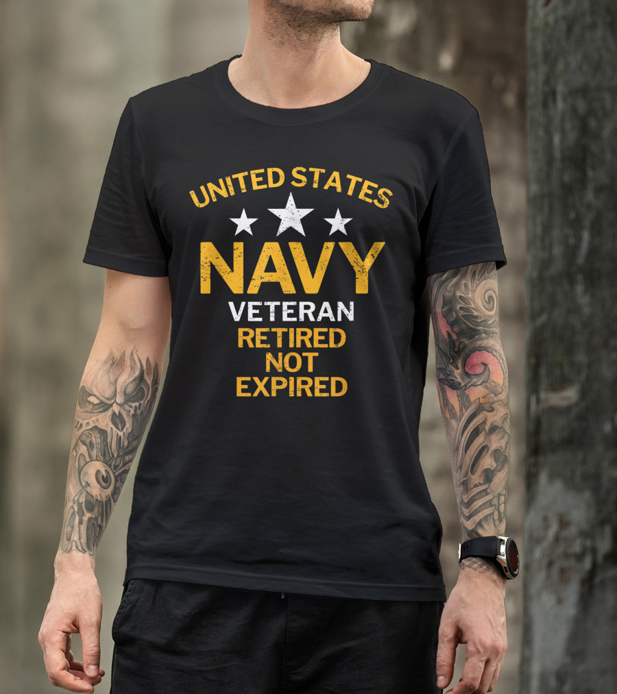 United States Navy Veteran Retired Not Expired Grunge Style With Stars T-Shirt