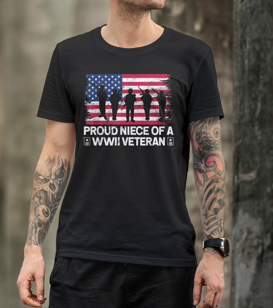 Proud Niece Of A WWII Veteran American Flag T-Shirt