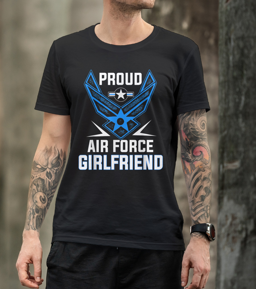 Proud Air Force Girlfriend Veteran Pride With Symbolic Wings And Star T-Shirt