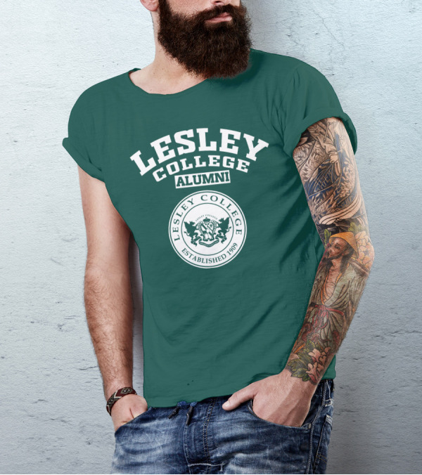 Lesley College Alumni Established 1909 T-Shirt