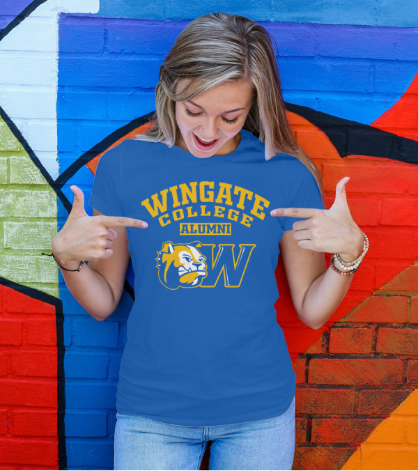 Wingate College Alumni Bulldog Mascot W T-Shirt