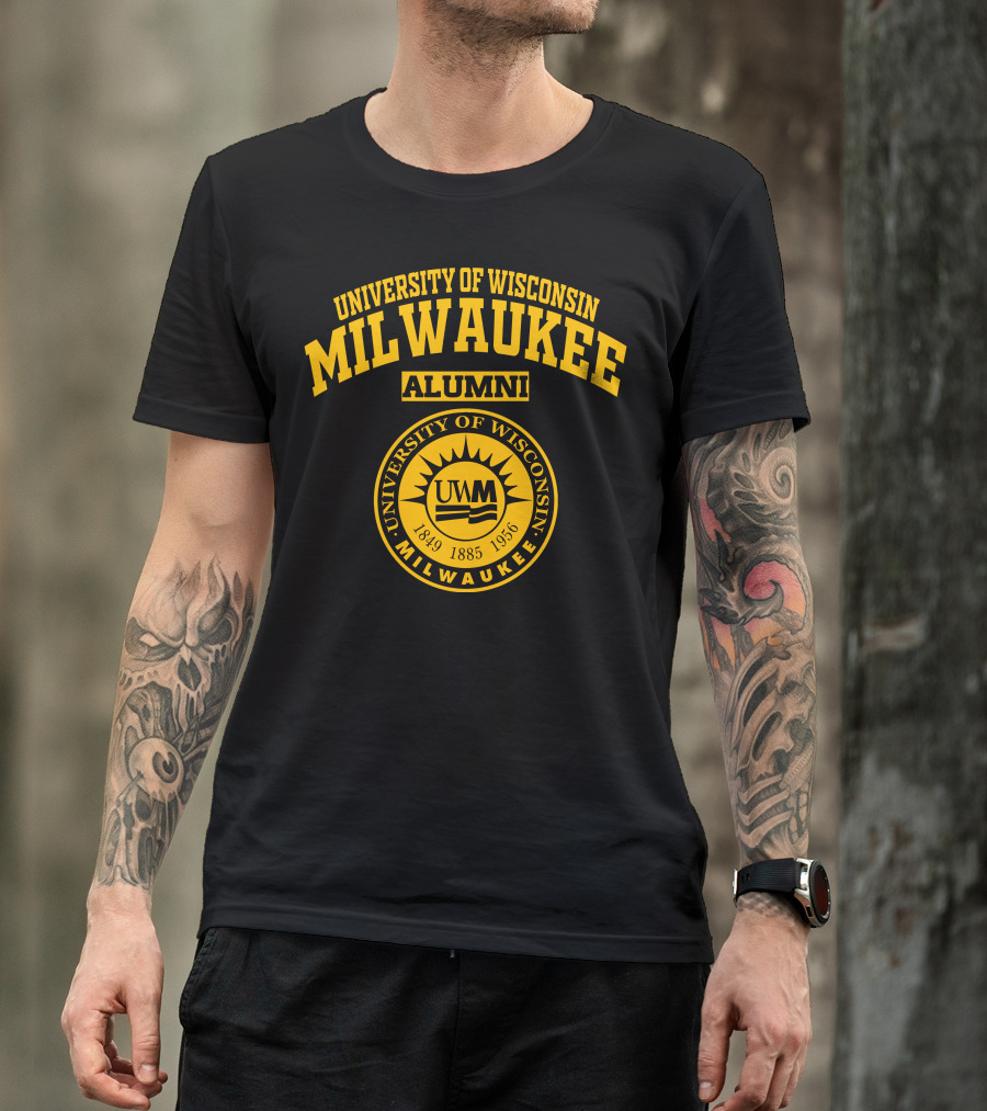 University Of Wisconsin Milwaukee Alumni UWM Seal 1849 1885 1956 T-Shirt