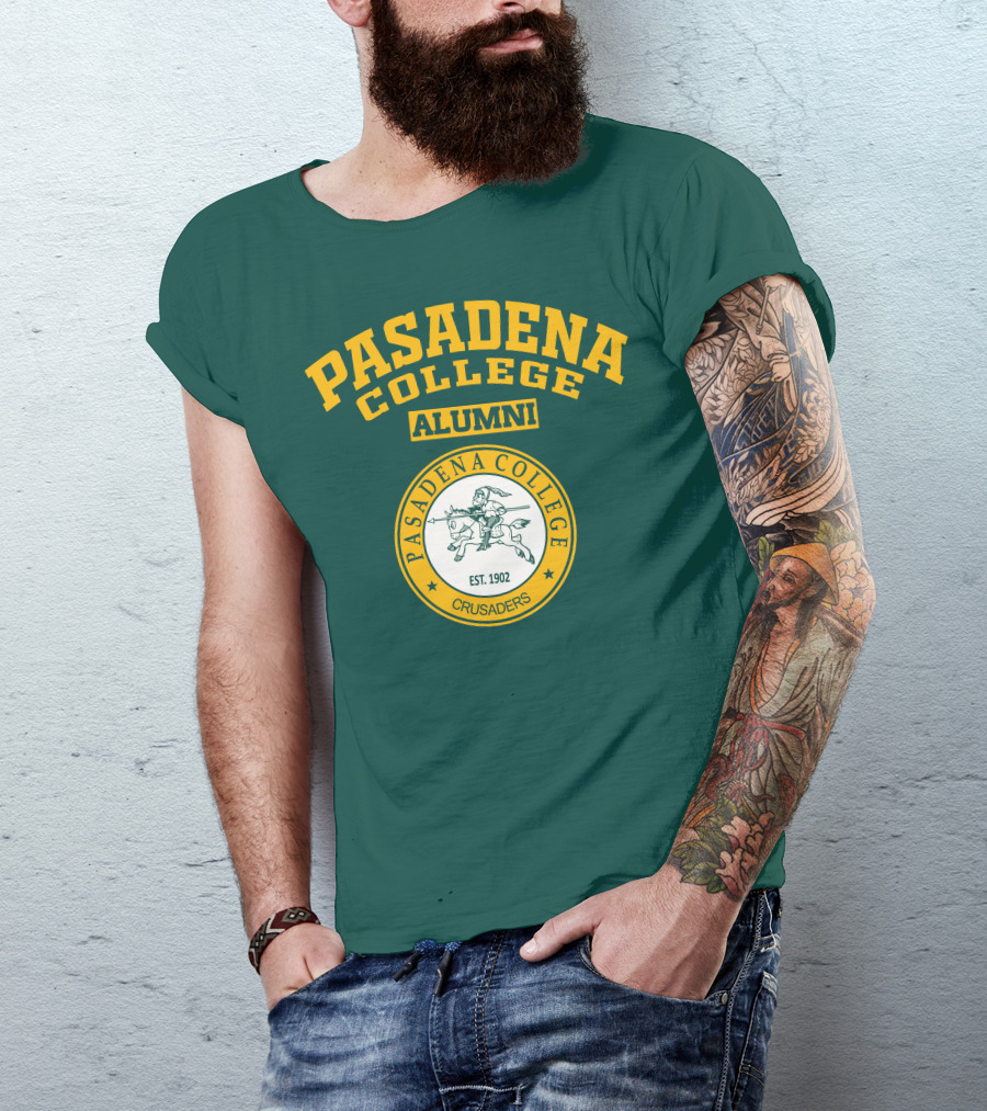 Pasadena College Alumni Crusaders Est. 1902 T-Shirt