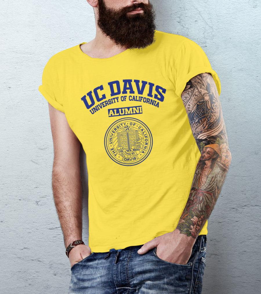 UC Davis University Of California Alumni Seal T-Shirt