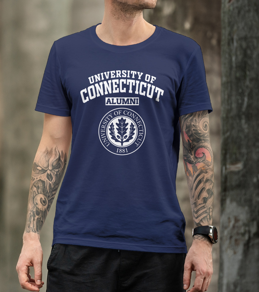 UNIVERSITY OF CONNECTICUT ALUMNI 1881 Oak Leaf Seal T-Shirt