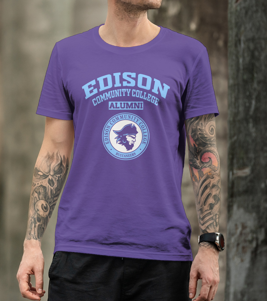Edison Community College Alumni Buccaneers T-Shirt