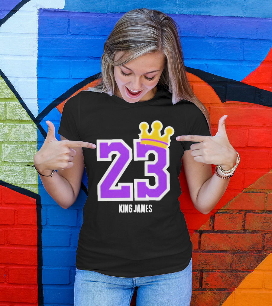 King Lebron James 23 Purple Crown La Lakers T-Shirt