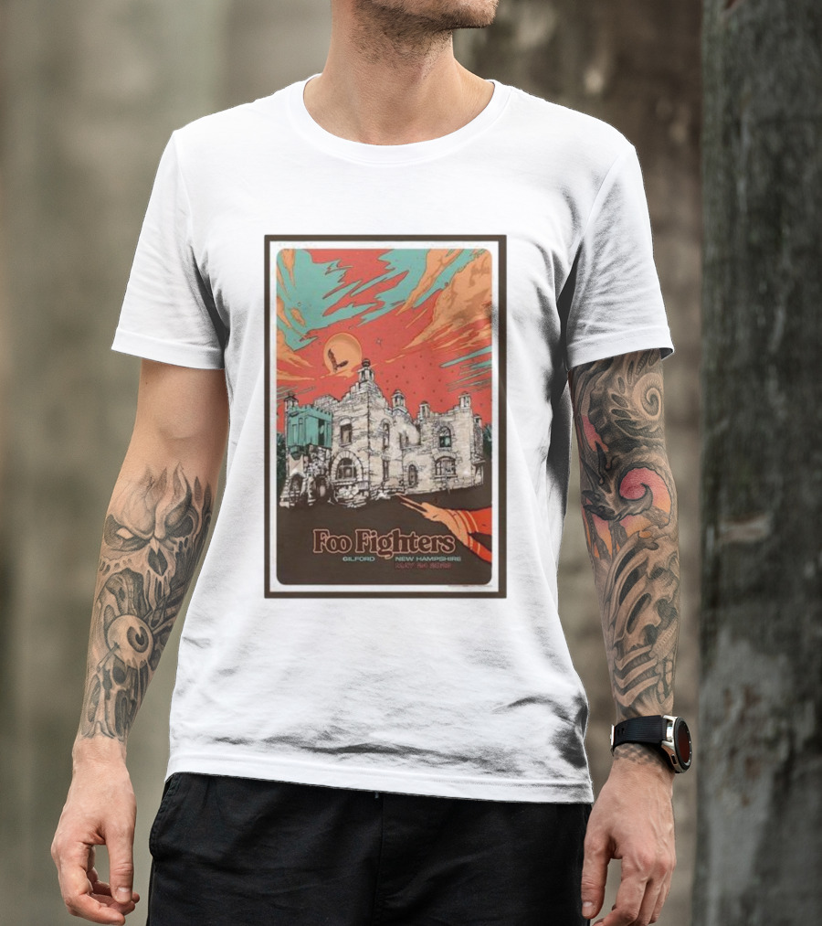 Foo Fighters Gilford New Hampshire May 24 Bank Of New Hampshire Concert T-Shirt