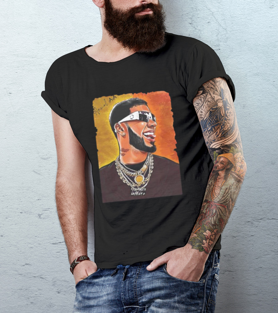 Anuel AA Vibrant Portrait With Signature And Chains T-Shirt