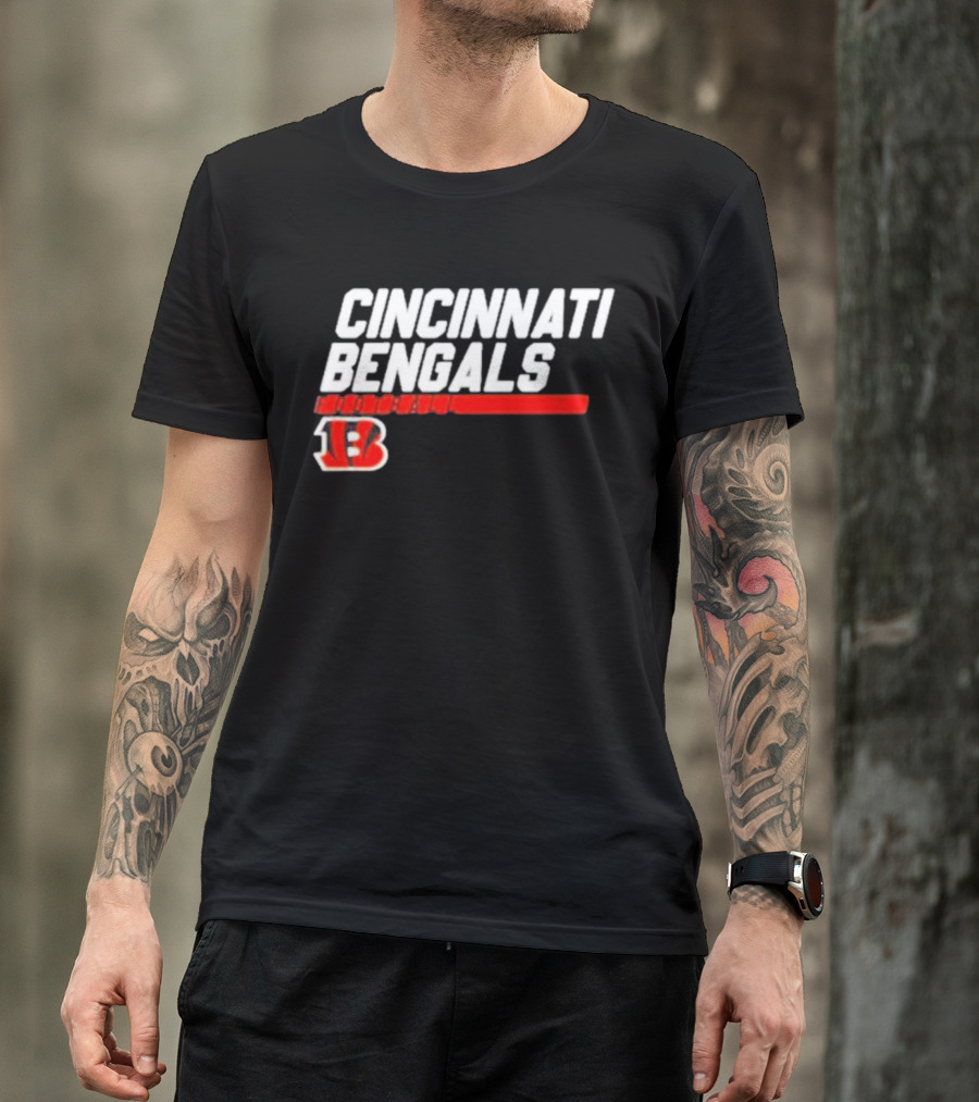CINCINNATI BENGALS MODEST 13 T-Shirt