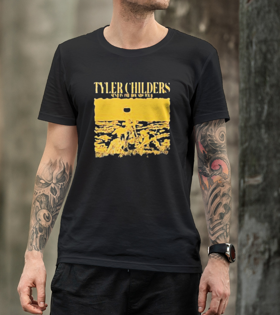 TYLER CHILDERS SEND IN THE HOUNDS TOUR T-Shirt