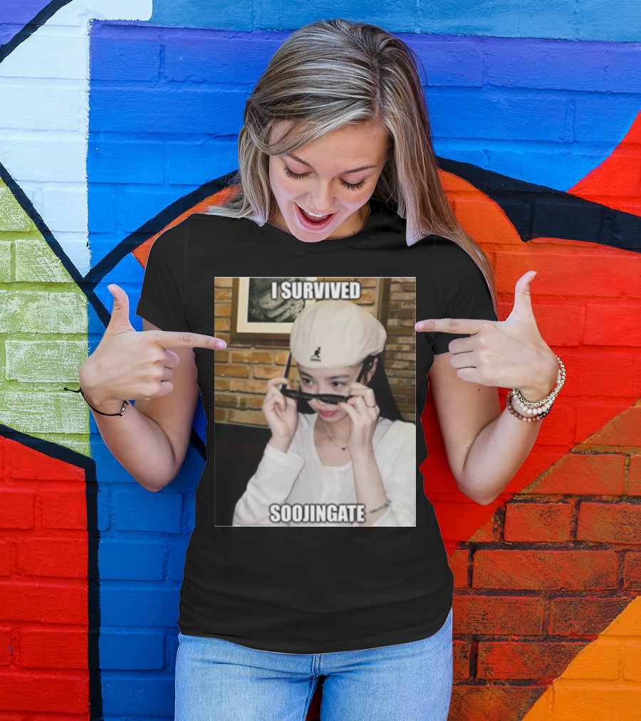 I Survived Soojingate Beret Sunglasses Meme T-Shirt