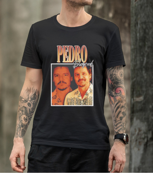 Pedro Pascal Retro 90s Style Vintage Portraits T-Shirt