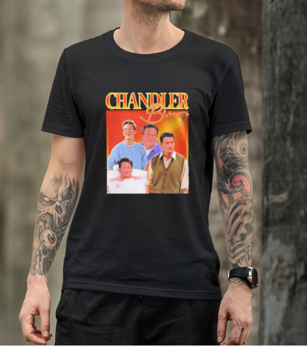 CHANDLER BING MADDNESS SHOP HOMAGE T-Shirt