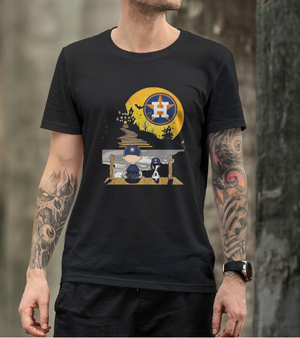 Snoopy Charlie Brown Houston Astros Halloween Moon Scene T-Shirt
