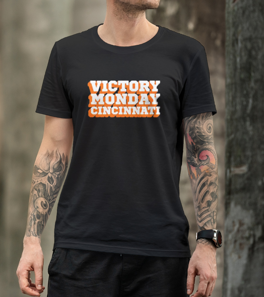 VICTORY MONDAY CINCINNATI Bengals Football Celebration T-Shirt