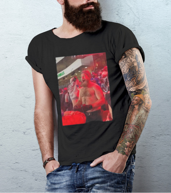 Fitzpatrick Off Ryan Fitzpatrick Less And Screaming NFL Crowd T-Shirt