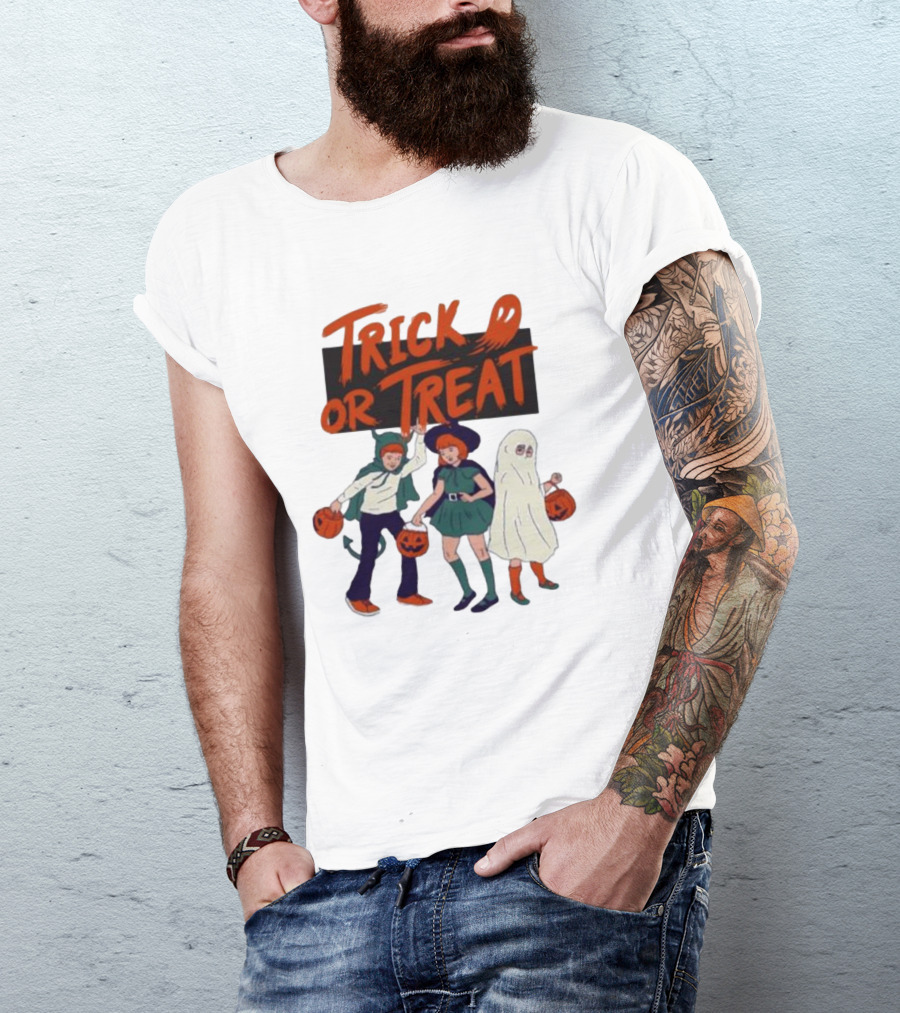 Trick Or Treat Friends In Halloween Festival With Pumpkins Ghost Costume T-Shirt