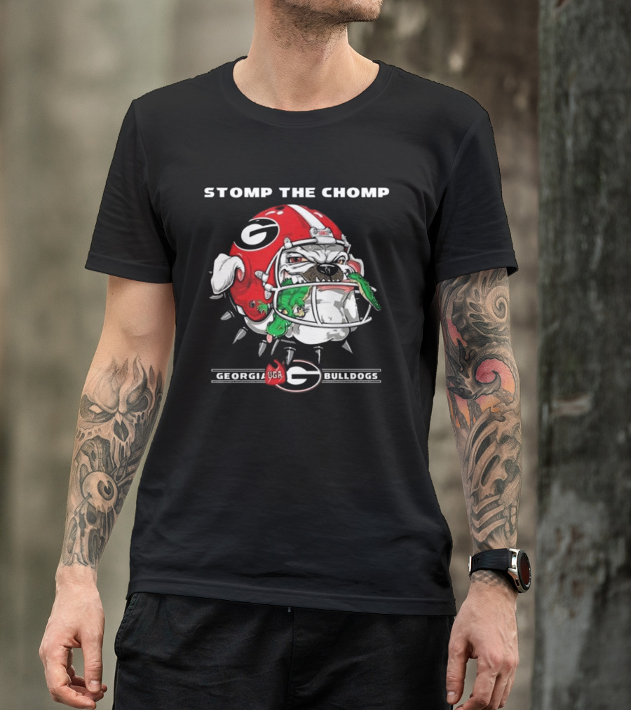 Stomp The Chomp Georgia UGA Bulldogs Helmet Gator T-Shirt