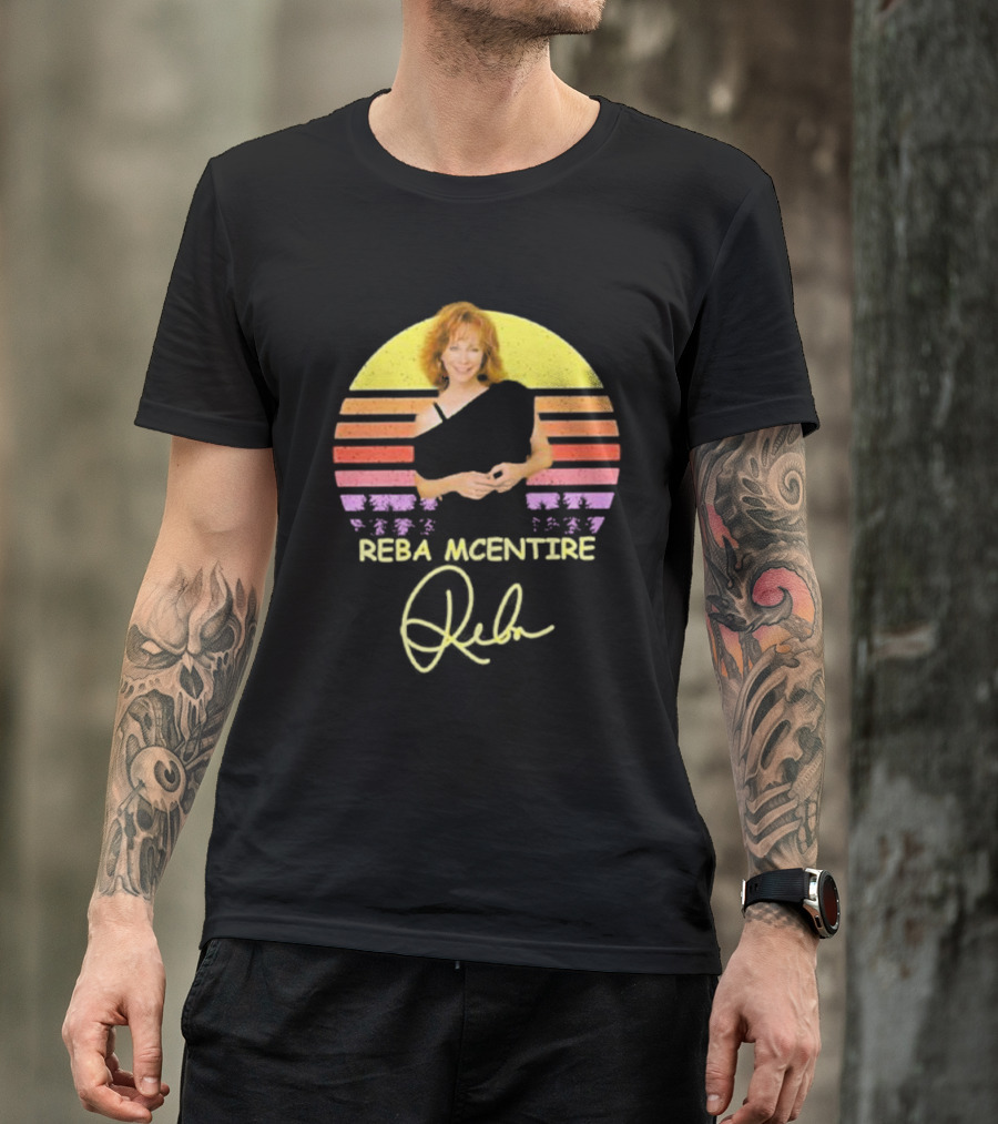 Reba McEntire Vintage Smile Signature Retro Sunset Image T-Shirt