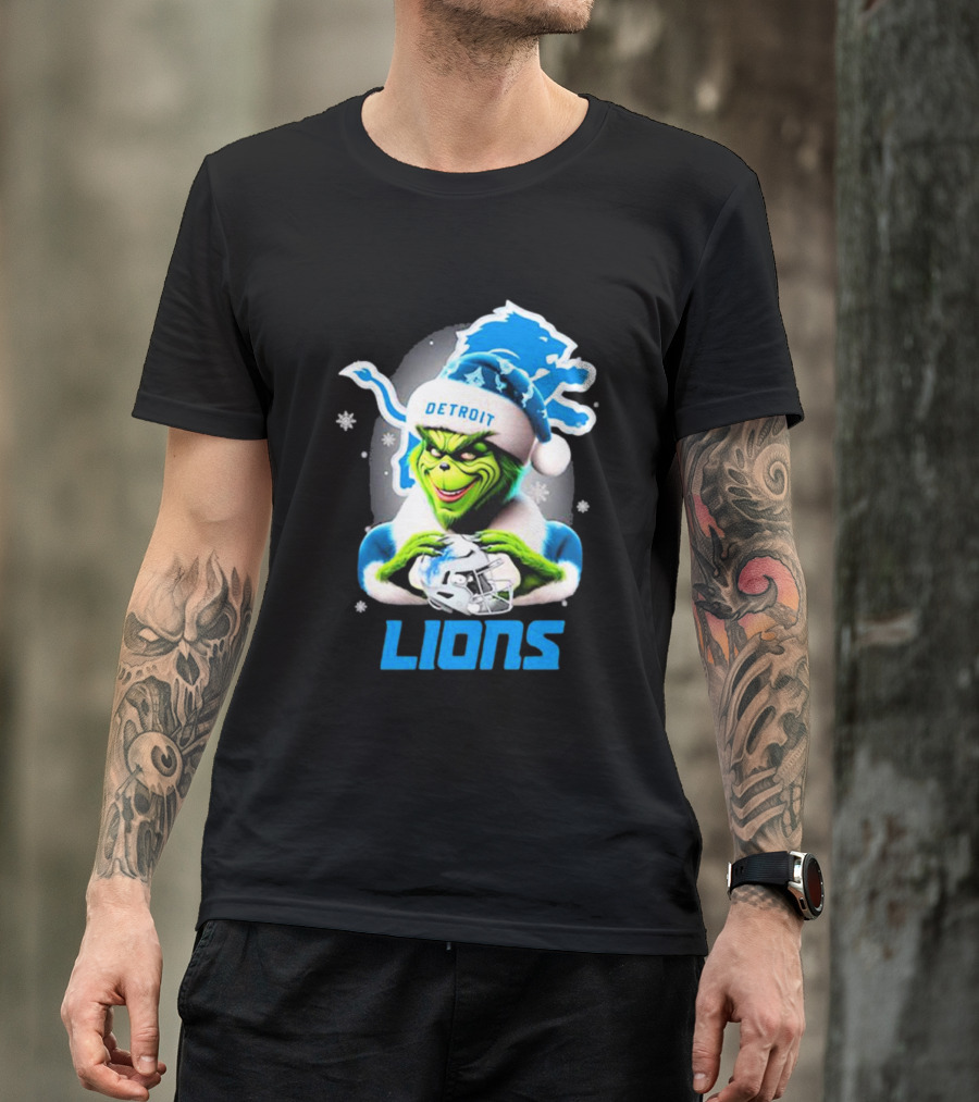 Detroit Lions Grinch Christmas Santa Snowflakes T-Shirt
