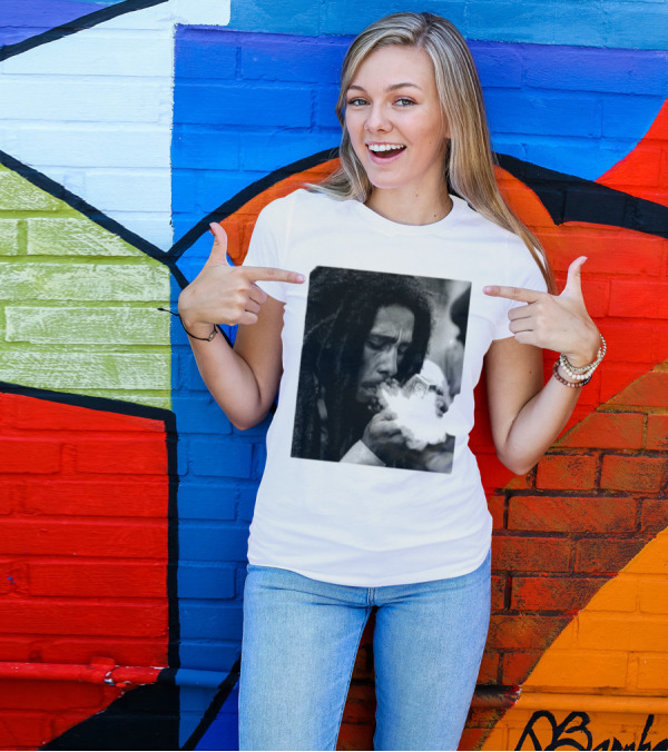 Rui Bob Marley Smoking Image T-Shirt