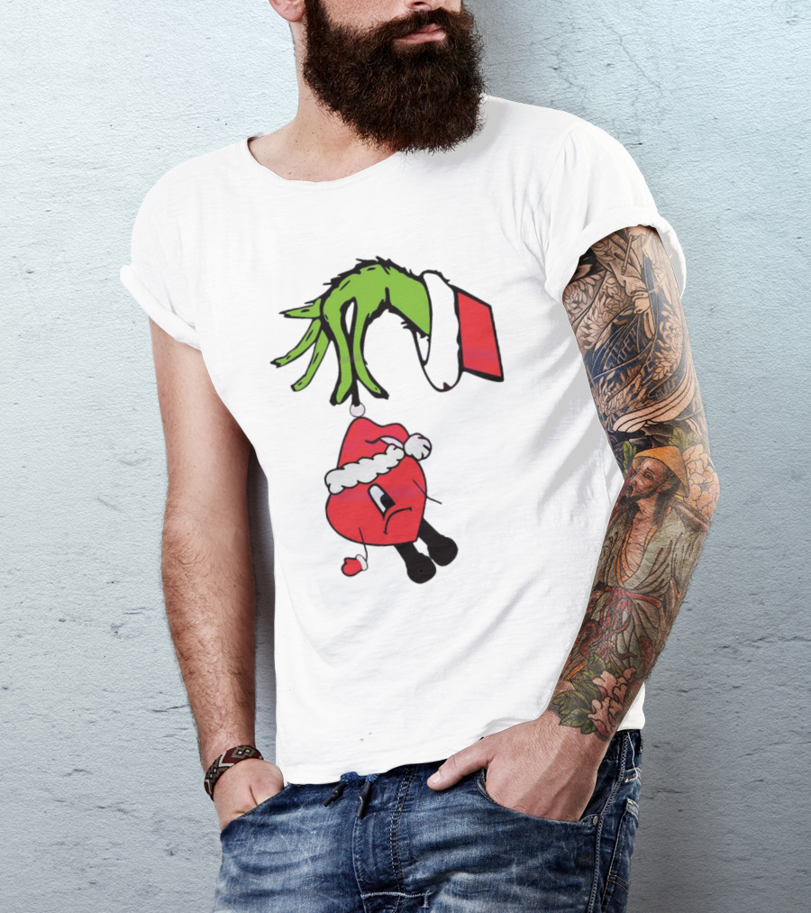 Grinch Hand Holding Santa Hat Bad Bunny Xmas T-Shirt