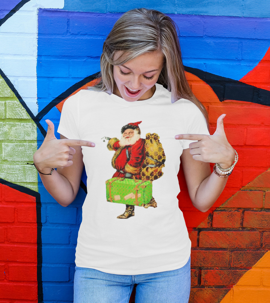 Market Designer Santa Vintage Luggage T-Shirt