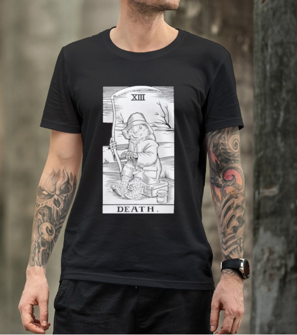 Bear XIII Death Tarot Card Sitting With Scythe T-Shirt