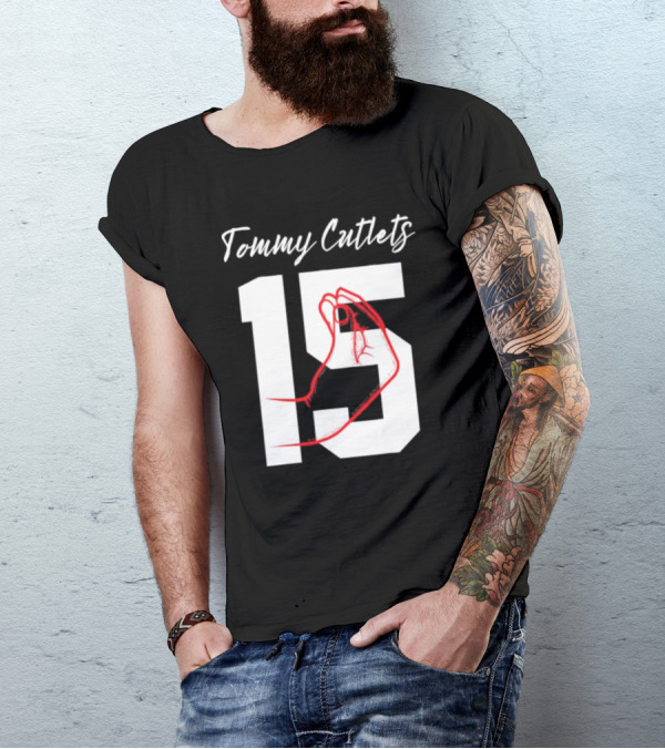 Tommy Cutlets 15 Italian Hand Gesture Football Quarterback Ny T-Shirt