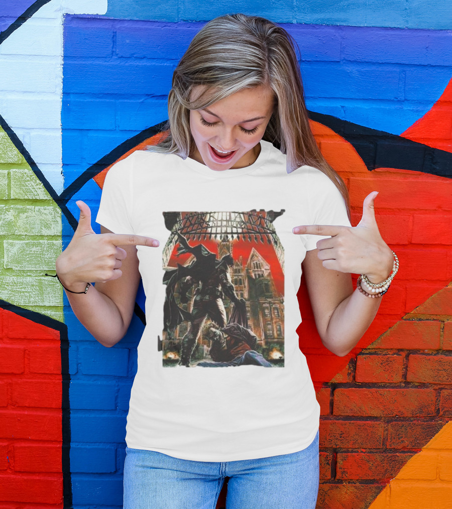 Batman Arkham Asylum Gothic Gate Dynamic Red Background Scene T-Shirt