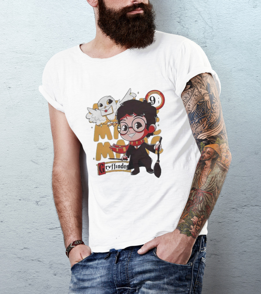 Quality Magic Boy Gryffindor Platform 9¾ Owl Wizard T-Shirt