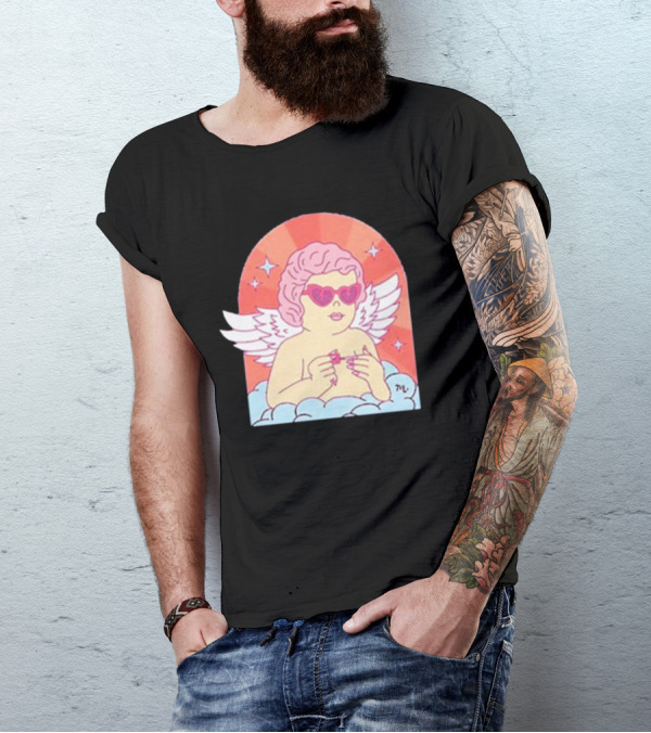Maniology Cupid's Nail Spa Cherub With Heart Sunglasses And Wings T-Shirt