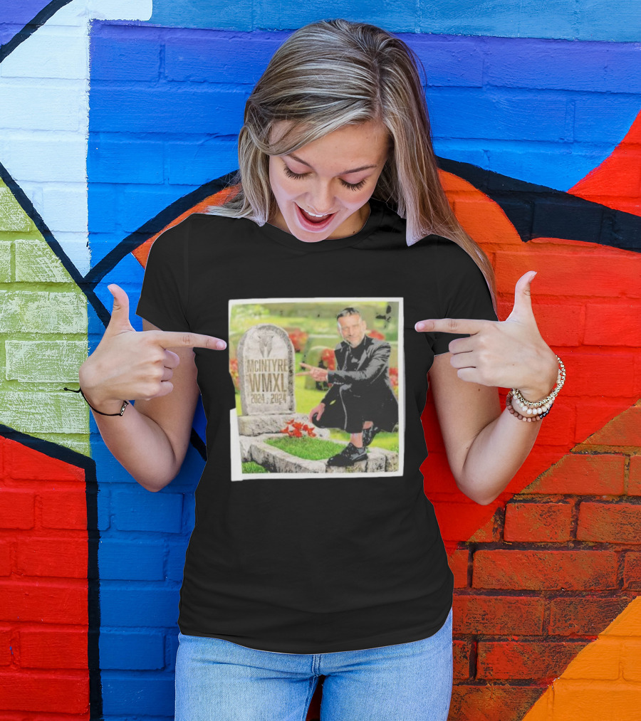 CM Punk Pointing At McIntyre WMXL Tombstone T-Shirt