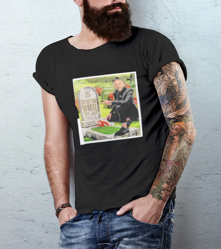 CM Punk Pointing At McIntyre WMXL Tombstone T-Shirt