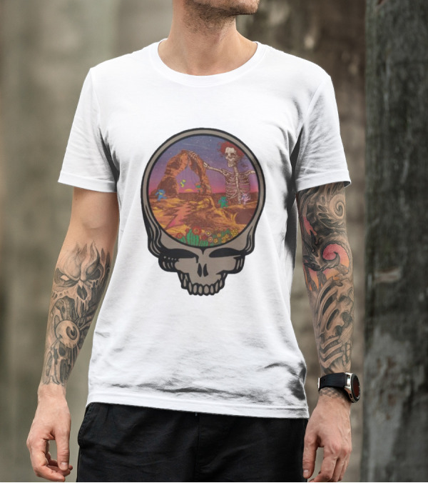 Grateful Dead Skull And Skeleton In Moab Desert Scene T-Shirt