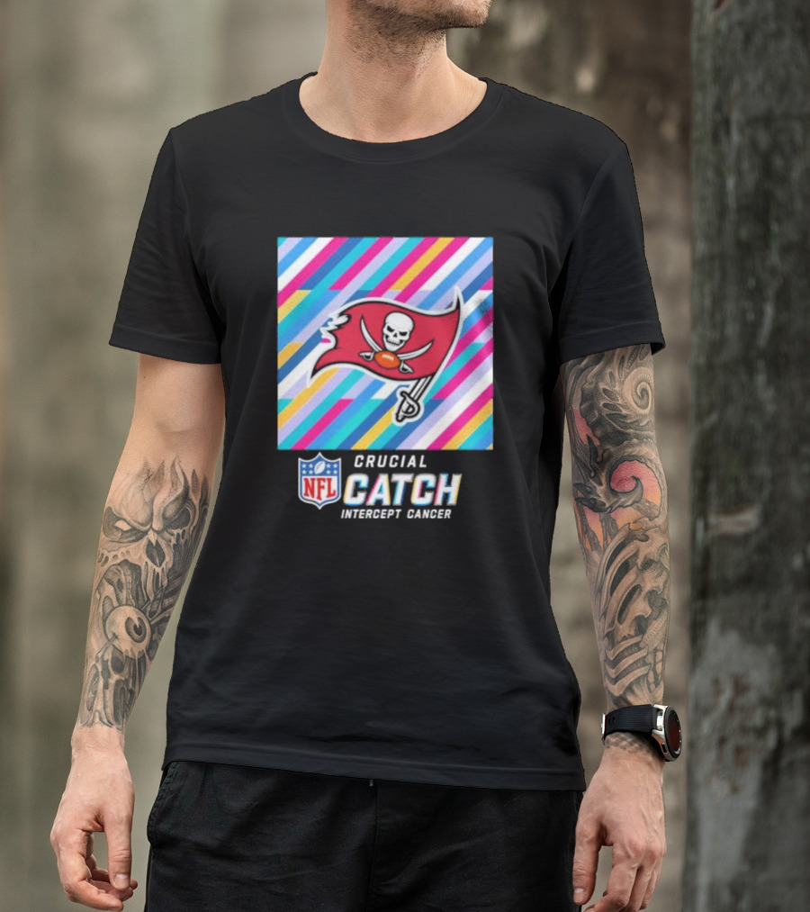 Tampa Bay Buccaneers NFL Crucial Catch Intercept Cancer T-Shirt
