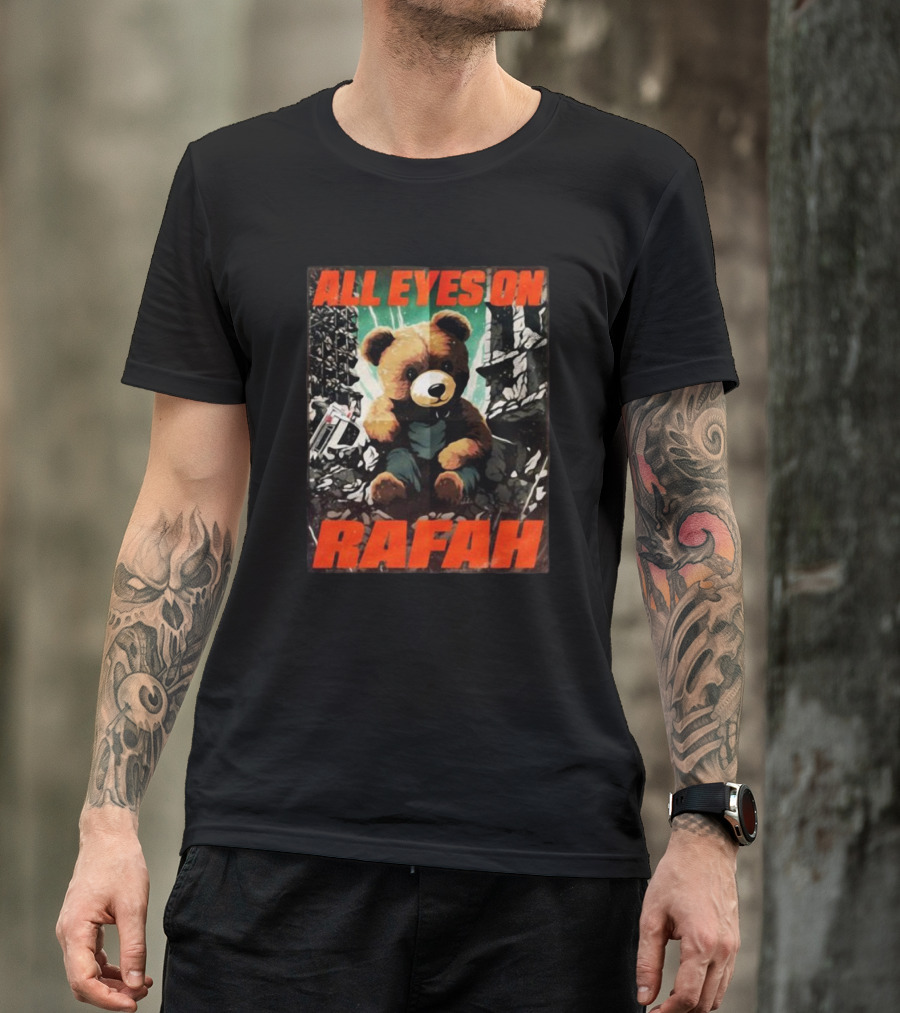 All Eyes On Rafah Bear Amidst Urban Rubble T-Shirt